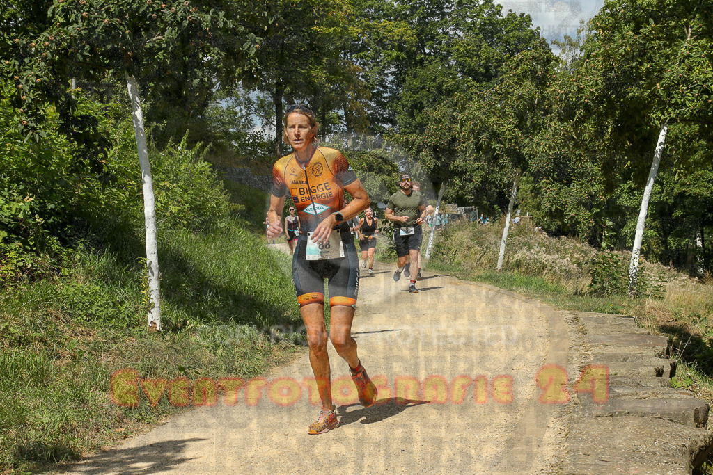 250824_1241_EX1_0211 | Sportfotografie im Rhein-Sieg Kreis, Köln, Bonn, NRW, Rheinland Pfalz, Hessen, etc. Unser Tätigkeitsfeld umfasst den Laufsport vom Volkslauf über den Marathon, Duathlon, Triathon bis zum Ultralauf wie Kölnpfad Ultra oder Schindertrail.