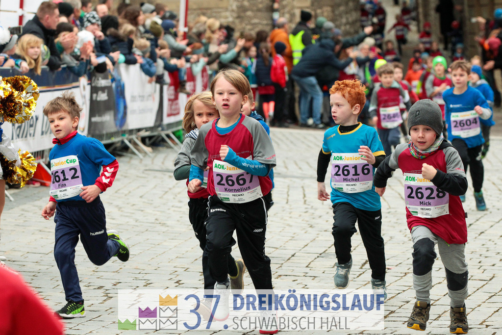 AOK JuniorCup 400m | 3Koenigslauf 2023 - Realisiert mit Pictrs.com