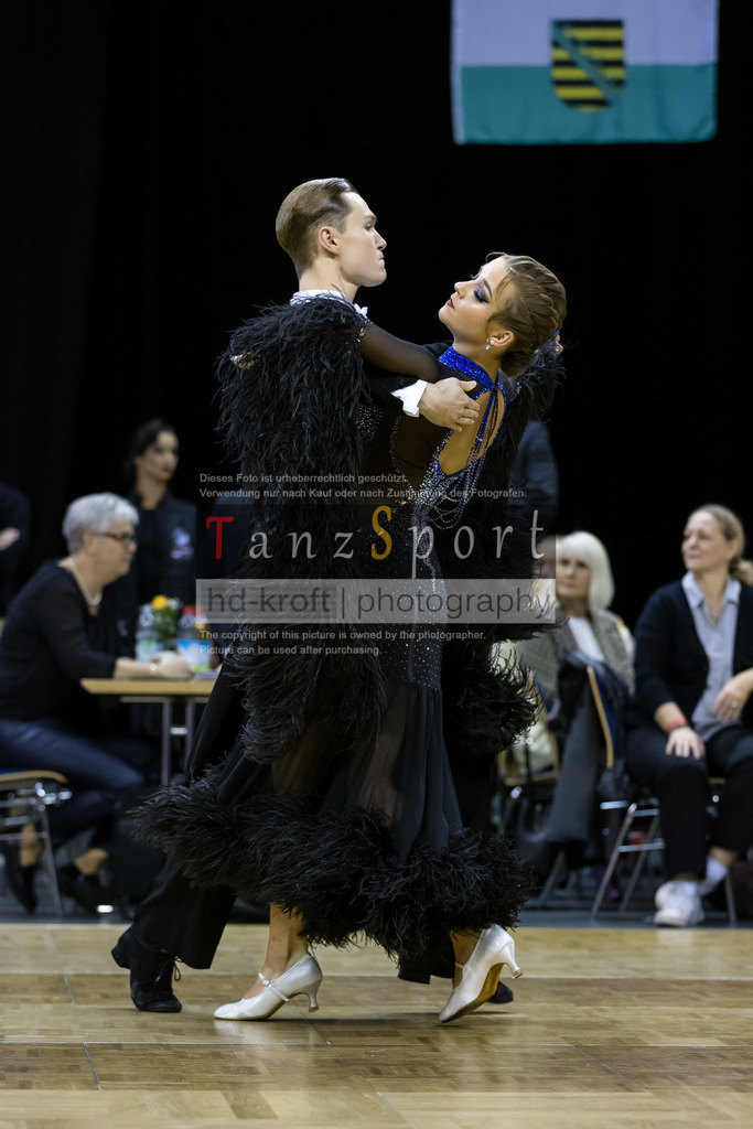 20241102_DC_HGR_Std_09018 | Tanzsportbilder, Standardtanz, Lateintanz, WDSF, DTV, LTVB, dancecomp, goc, hessen tanzt, blaues band der spree, walzer, tango, wiener walzer, slowfox, quickstepp, samba, rumba, cha-cha-cha, paso doble. jive, hd-kroft photography, turniertanzsport