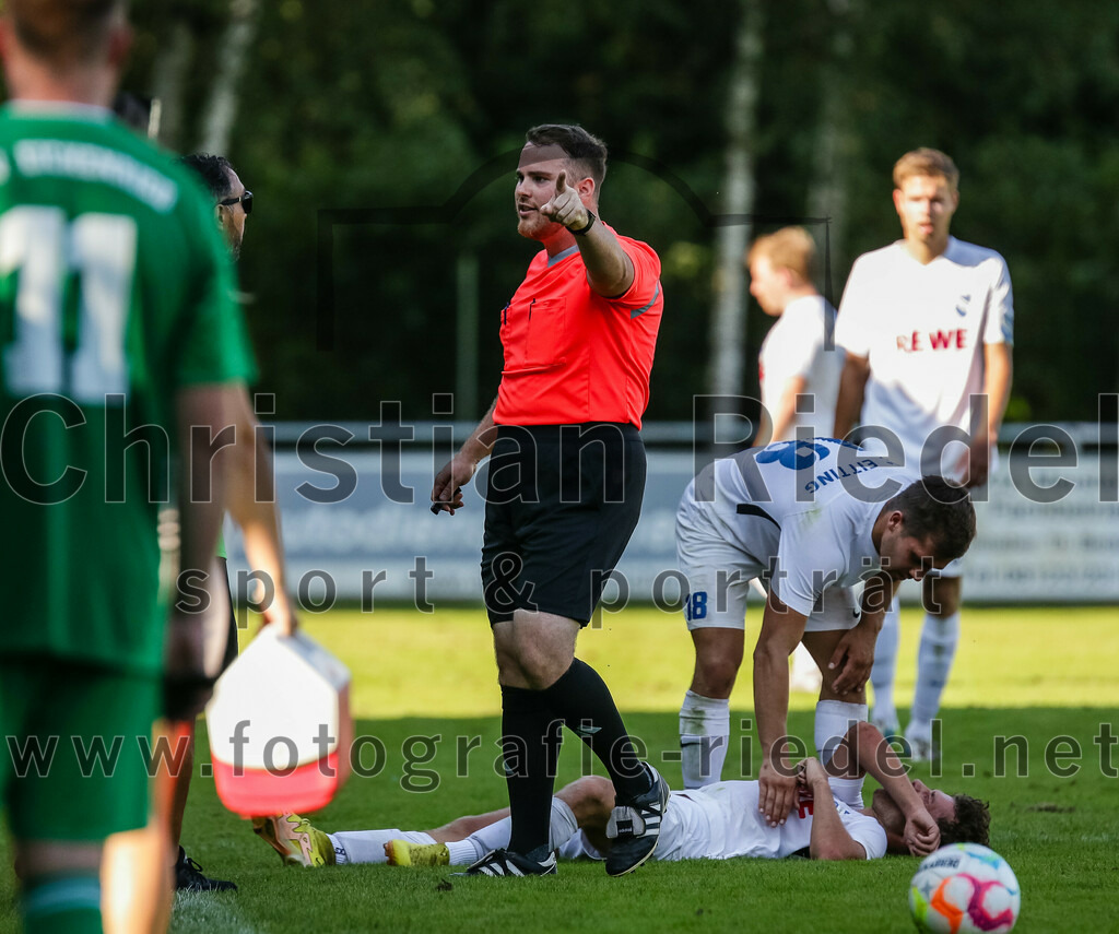 2023-09-10_069_SV_Eichenried_gegen_FC_Eitting | Eichenried, Deutschland, 10.09.2023:
Fußball, Kreisliga 2023 / 2024, 8. Spieltag, SV Eichenried gegen FC Eitting, Endergebnis: 1:2

Foto: Christian Riedel / fotografie-riedel.net