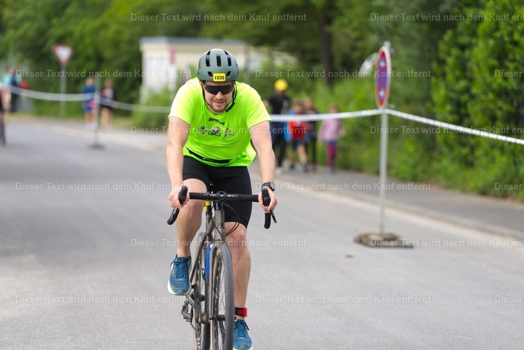 triathlon_wuerzburg_r_2026_06_14-1010 | Shop für Fotos von Sportevents z.B. Obstacle Course Racing, OCR, Triathlon, Trail Run und MTB - Realisiert mit Pictrs.com