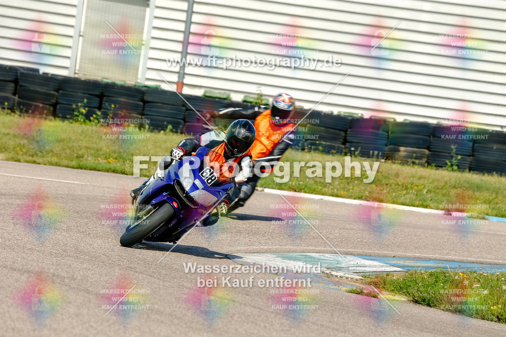 Chambley Juli-0372 | Hier findet Ihr Bilder von Touristenfahrten auf der Nürburgring Nordschleife oder von anderen Veranstaltungen die ich besucht habe. Viel Spass beim Durch Schauen 