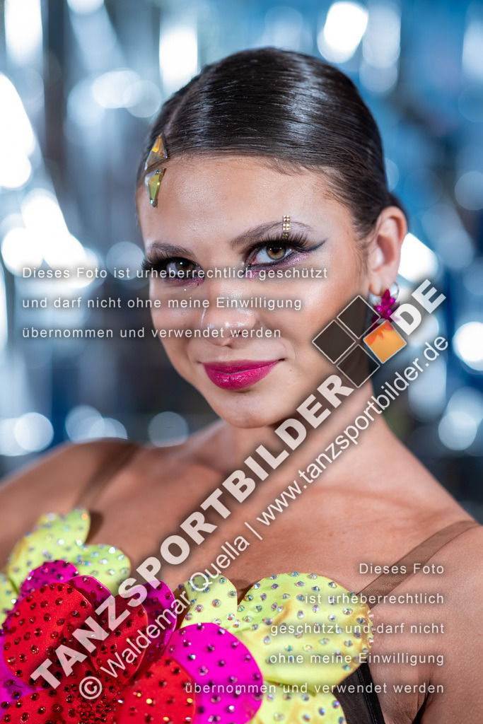 20260322-13732 | Hier finden Sie Tanz Bilder vom Latein und Standard Formationen tanzen. Sportbilder vom Tanzsport. Schöne Fotos und von Weltmeisterschaft, Europameisterschaft, Bundesliga, Regionalliga, Oberliga und Landesliga sowie von GOC Stuttgart, DanceComp, WM Bremen