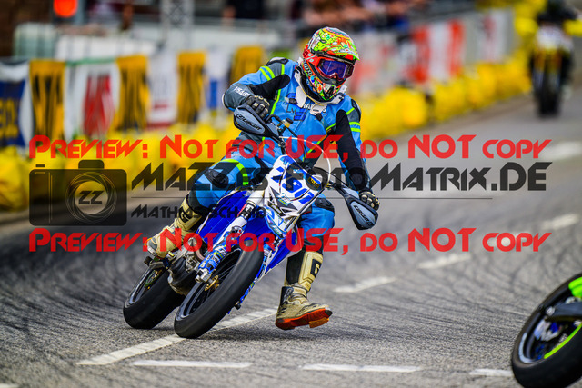 MaZZes_FotoMatrix_240817_6007705_5999 | S3