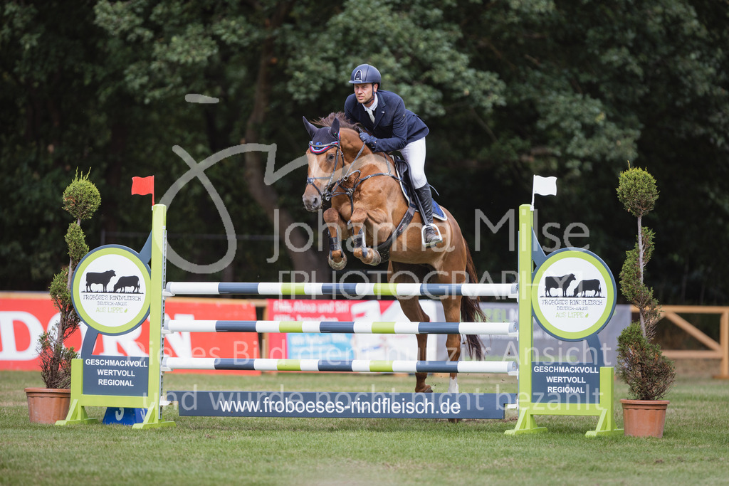 220715_LC_Youngster-M-568 | Deine schönsten Turniermomente als professionelle Fotos! Entdecke hochwertige Pferdesport-Fotografie im Online-Shop. Jetzt Fotos finden & bestellen!