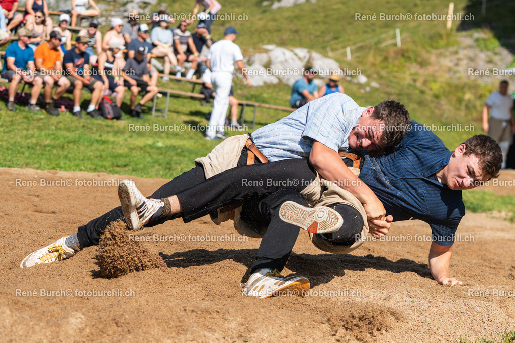 RB_04050 | René Burch leidenschaftlicher Fotograf aus Kerns in Obwalden.  Hier finden sie Sport, Landschaft und Natur Fotografie.
 - Realisiert mit Pictrs.com