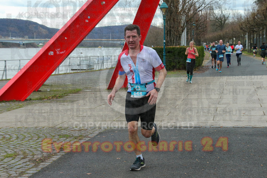 221231_1156_EX1_9684 | Sportfotografie im Rhein-Sieg Kreis, Köln, Bonn, NRW, Rheinland Pfalz, Hessen, etc. Unser Tätigkeitsfeld umfasst den Laufsport vom Volkslauf über den Marathon, Duathlon, Triathon bis zum Ultralauf wie Kölnpfad Ultra oder Schindertrail.