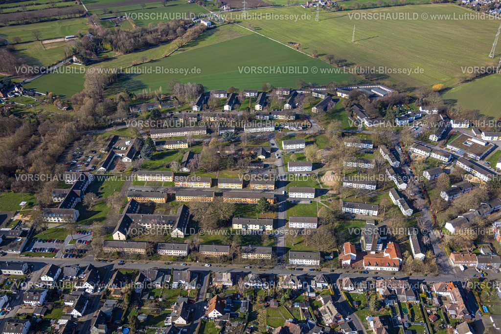 Unna230213194 | Luftbild, Massen-Nord mit Flüssesiedlung, Wohnsiedlung zwischen Lippestraße und Buderusstraße, Koptisch-Orthodoxes Patriarchat Kirche, Bundesamt für Migration und Flüchtlinge, Massen, Unna, Ruhrgebiet, Nordrhein-Westfalen, Deutschland