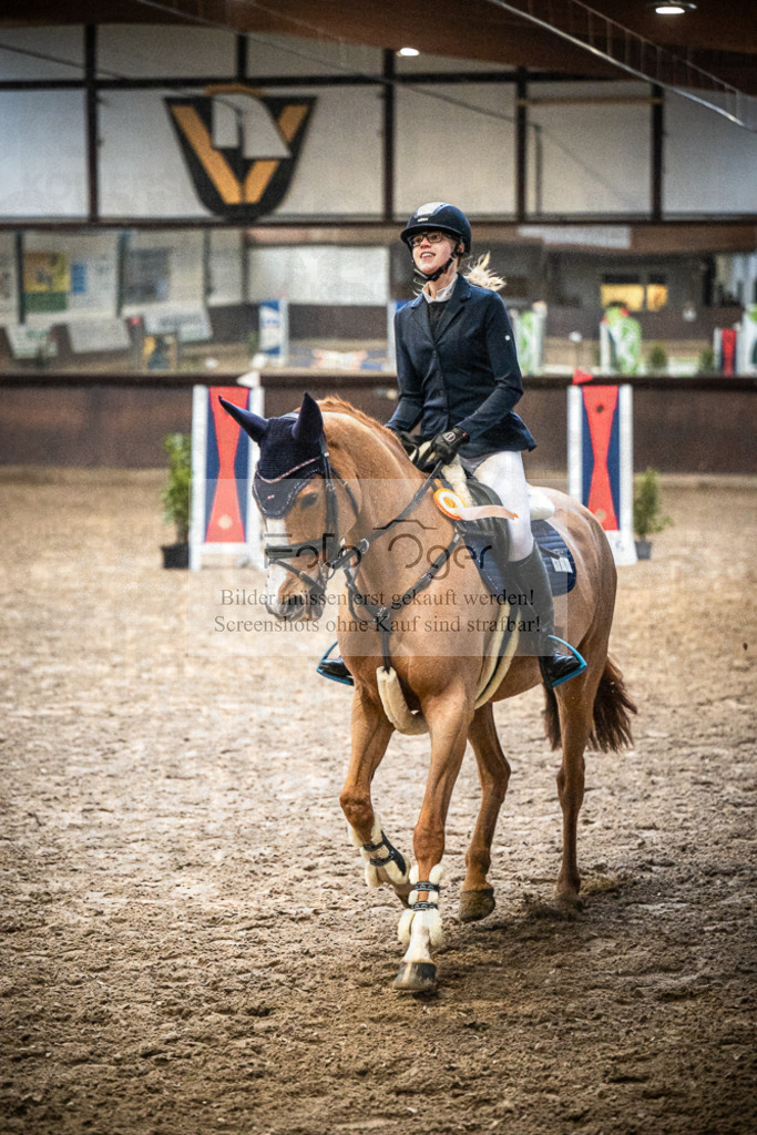 DOS_0093 | Entdecke hochwertige Reitturnierfotos von Foto Oger. Professionell, emotional und authentisch – jetzt Lieblingsmomente im Shop bestellen.Deutschlandweite Turnierfotografie. - Realisiert mit Pictrs.com