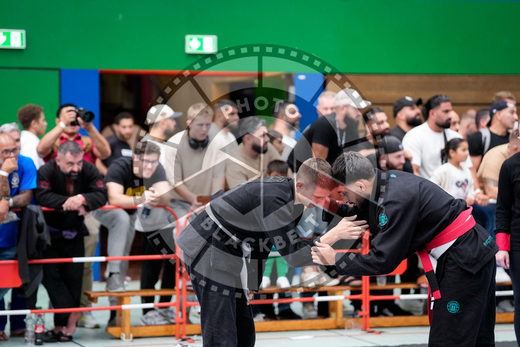 20250920PBB3756 | Athletes compete during the AJP Tour Hamburg International Jiu-Jitsu Championship, on September 20, 2025 in Hamburg, Germany. © Chiara Dazi / photoblackbelt