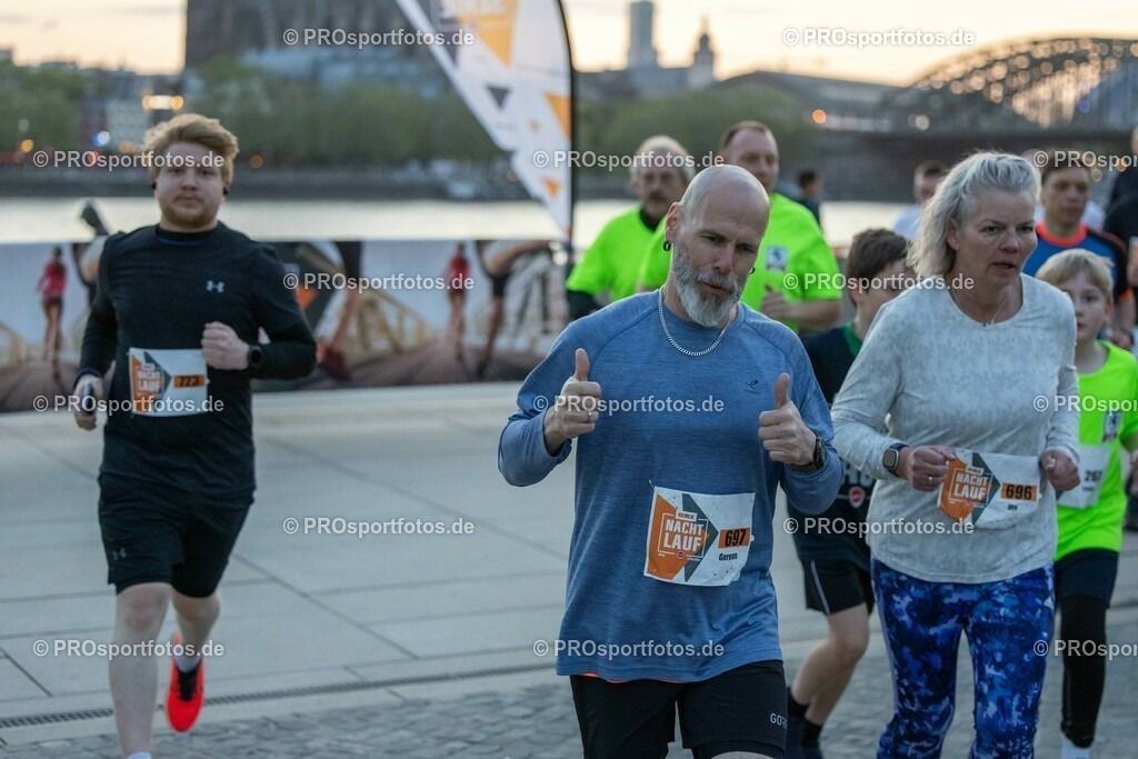 16. OBI Nachtlauf des ASV Koeln; Koeln, 17.05.23 | Impressionen vom 16. OBI Nachtlauf des ASV Koeln am 17.05.23 an Rheinpromenade und Tanzbrunnen in Koeln (Deutschland). Foto: BEAUTIFUL SPORTS/Ulrich Fassbender