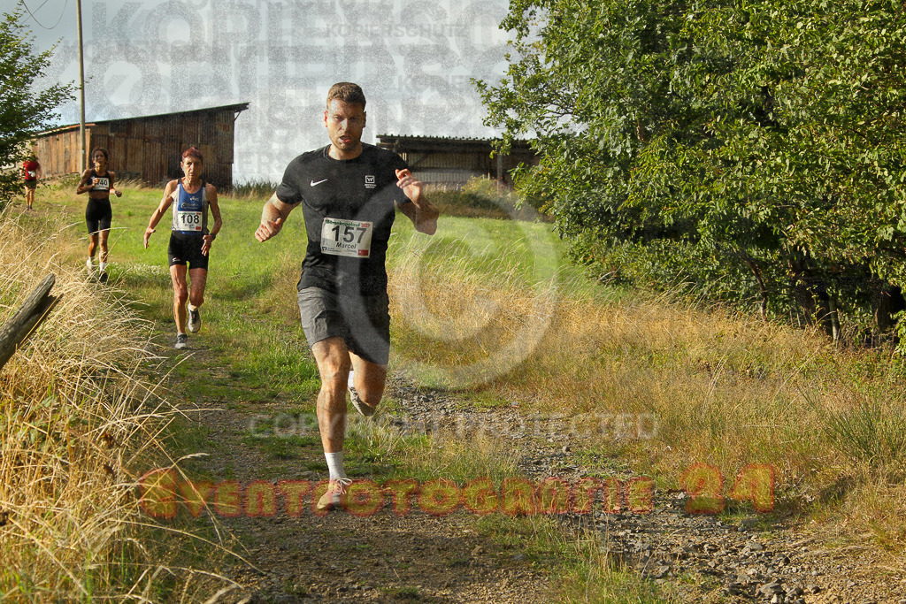 250801_1904_EV4_7974 | Sportfotografie im Rhein-Sieg Kreis, Köln, Bonn, NRW, Rheinland Pfalz, Hessen, etc. Unser Tätigkeitsfeld umfasst den Laufsport vom Volkslauf über den Marathon, Duathlon, Triathon bis zum Ultralauf wie Kölnpfad Ultra oder Schindertrail.
