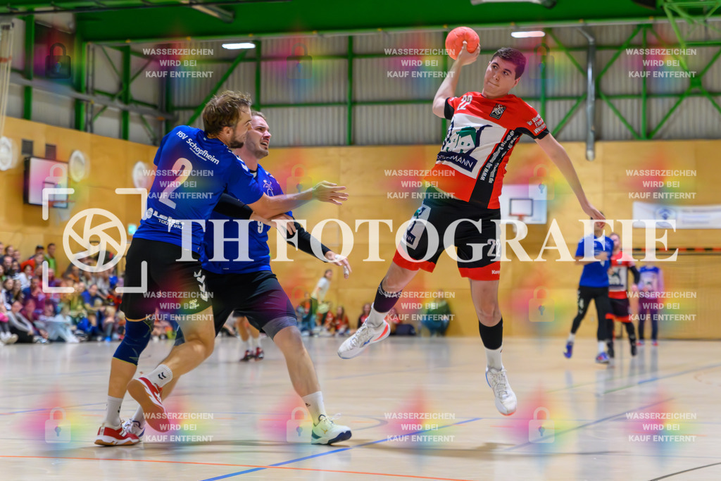 GER, SG Maulburg/Steinen - HSV Schopfheim, Handball, Landesliga, 4. Spieltag, Saison 2023/2024, 14.10.2023 | Niklas Ahrens (SG Maulburg/Steinen, #22), Torsten Michel (HSV Schopfheim, #02)

GER, SG Maulburg/Steinen - HSV Schopfheim, Handball, Landesliga, 4. Spieltag, Saison 2023/2024, 14.10.2023

Foto: TH Fotografie/Thomas Hess