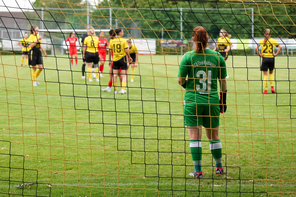 Fußball I FRAUEN I Saison 2025-2026 I Freundschaftsspiel I SGM Ebnat-Waldhausen - 1FC Heidenheim 1846 2 I_250823_2286 | Fotopresso – Sportfotografie in Heidenheim & Umgebung. Professionelle Sportfotografie für unvergessliche Momente. Dynamische Action-Shots, emotionale Szenen & hochwertige Bilder. - Realisiert mit Pictrs.com