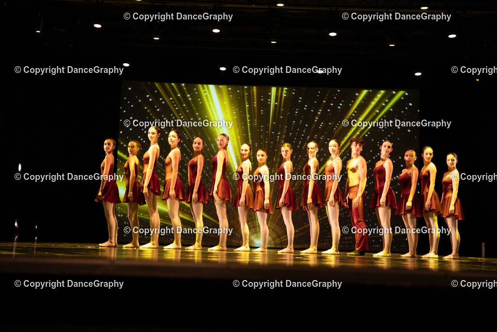 GPHY5572 | DanceGraphy - Realisiert mit Pictrs.com