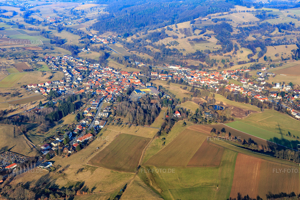 Luftbild: Ortsansicht von Südwesten im Ortsteil Beerfurth in Reichelsheim im Bundesland Hessen in Deutschland. Foto: IMG_096649.jpg vom 14.02.2017 durch Werner Riehm/FLY-FOTO.de
