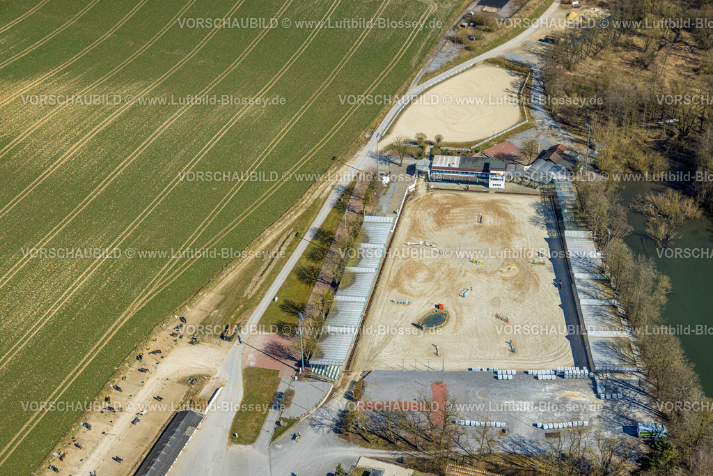 Balve250304115 | Luftbild, Reitanlage und Turnierplatz am Schloss Wocklum, Beckum, Balve, Sauerland, Nordrhein-Westfalen, Deutschland