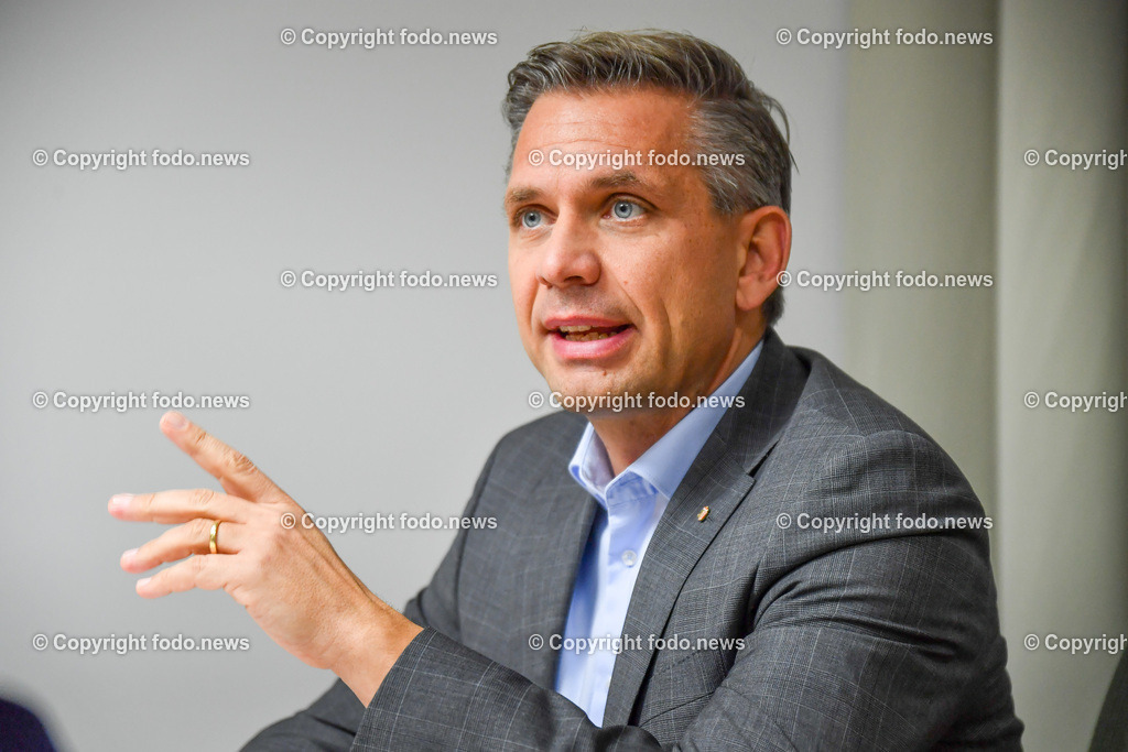 LR Wolfgang Hattmannsdorfer (VP)_ 12.12.2022-36 | 12.12.2022, Linz, AUT, LR Wolfgang Hattmannsdorfer (VP), im Bild LR Wolfgang Hattmannsdorfer (VP)