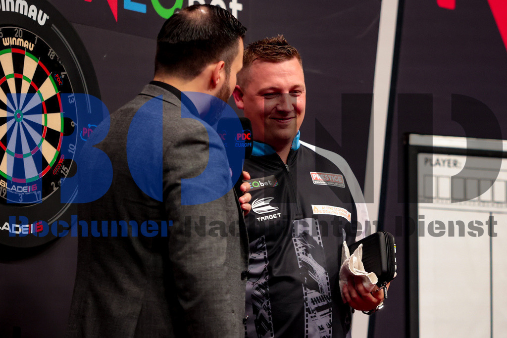 PDC European Darts Open 2024 | {headline}(Foto: Sebastian Sendlak / BOND) - Realisiert mit Pictrs.com
