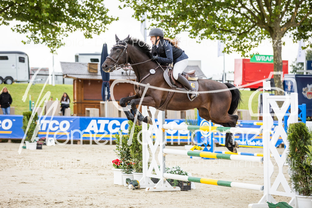 BHO-2PhSpr-M-101 | MomenTaufnahmen Pferdesportfotos