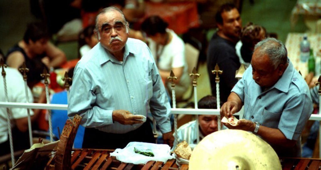 1-07-1024-543 | Erweiterte und schöne Fotografie... 
Kommerzieller Wahnsinn und absolut überbewertet