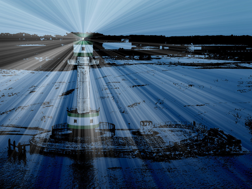 Photoart: Leuchtturm Friedrichsort bei Nacht | Dieses limitierte Wandbild im Querformat zeigt eine künstlerische Interpretation des Leuchtturm in Kiel Friedrichsort bei Nacht. Das Leuchtfeuer scheint direkt in Richtung des Betrachters. Daher ist der Schein auch auf dem ganzen Bild zu sehen. Somit erhalten Sie ein exklusives Kunstwerk der Ostseeregion - Realisiert mit Pictrs.com