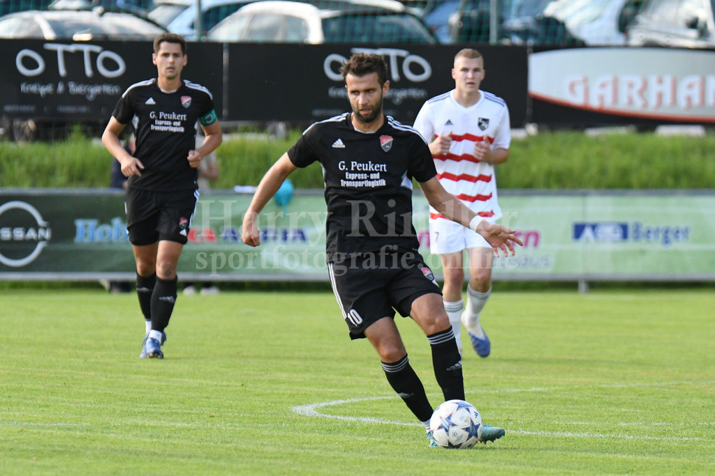  TSV Seebach : ASV Burglengenfeld | Christoph Beck (Kapitän TSV Seebach #10) - Realisiert mit Pictrs.com