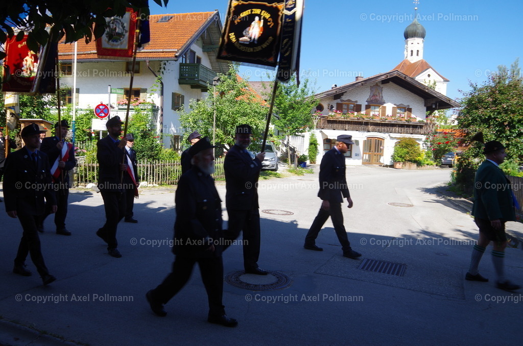 IMGP5206 | fotografiert von Axel PollmannLeonhardi Wallfahrt Benediktbeuern und Murnau, Fronleichnam, Fasching, Landschaft im Loisachtal und Benediktbeuern  - Realisiert mit Pictrs.com