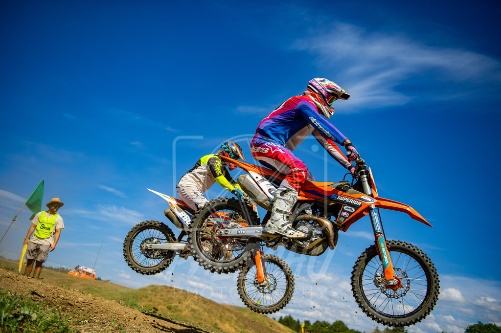 SE (92) | Paeschuphoto Shop - Wer nicht sucht der auch nicht findet.Ob Motocrossbilder oder von einem besuchtem Spiel, Hauptsache Action. - Realisiert mit Pictrs.com