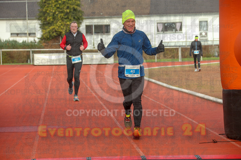 230129_1127_EX1_4961 | Sportfotografie im Rhein-Sieg Kreis, Köln, Bonn, NRW, Rheinland Pfalz, Hessen, etc. Unser Tätigkeitsfeld umfasst den Laufsport vom Volkslauf über den Marathon, Duathlon, Triathon bis zum Ultralauf wie Kölnpfad Ultra oder Schindertrail.