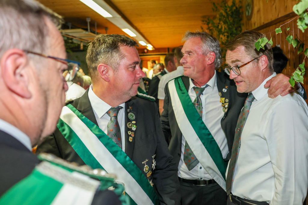 top-top.de-250628-104 | Foto, Video, Fotografie, Videografie, Fotobox, DJ, Discjockey, Musik, Musikbox, Veranstaltung, Photobooth, Amazon, Ebay, Buchtipp, Bestseller, Autor, Verlag, Buch, Wesel, Hamminkeln, NRW, Dinslaken, Rees, Drohne, Hochzeit, Party, Fotobox, Wesel, Fotograf