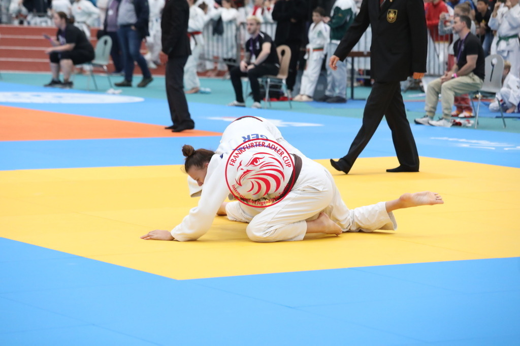 1J7A2626 | Fotos vom Adler Cup - Pictures from Adler Cup

Hier findet Ihr alle Eindrücke und großen Momente der Adler Cup Wochenenden. Here you will find all impressions and great moments of the Adler Cup weekends. - Realisiert mit Pictrs.com