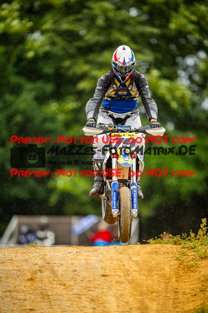 MaZZes_FotoMatrix_230701_1933 | S4