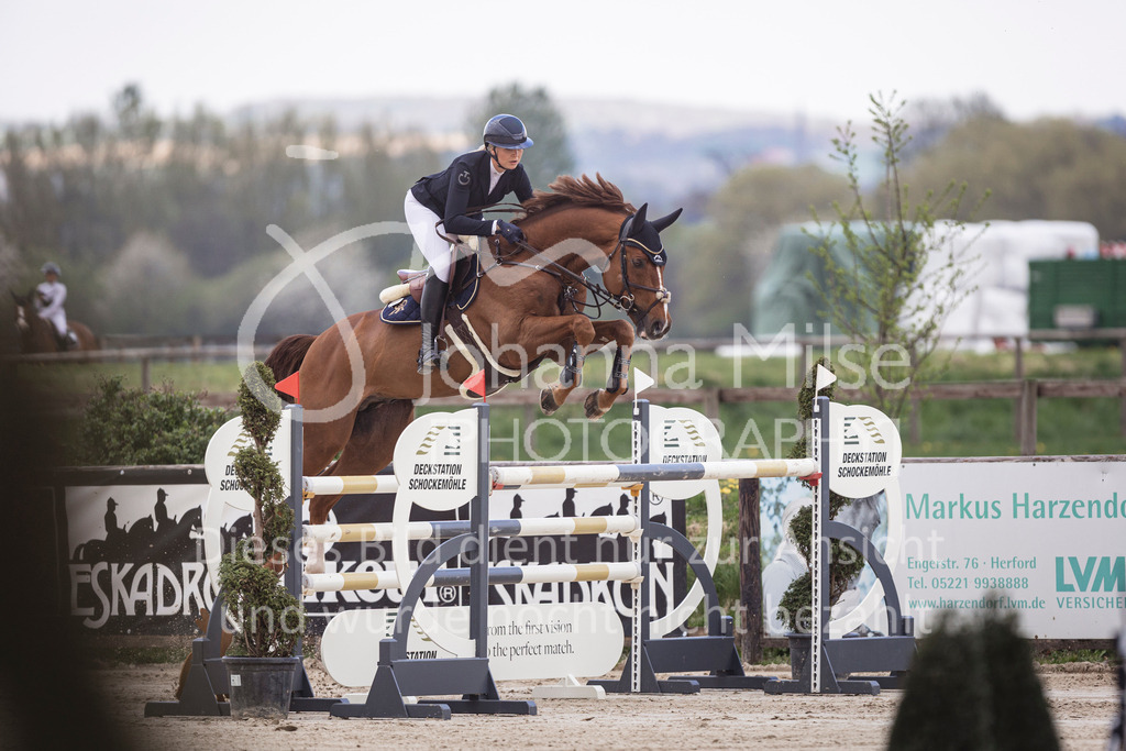 250416_M2-Springen-437 | Deine schönsten Turniermomente als professionelle Fotos! Entdecke hochwertige Pferdesport-Fotografie im Online-Shop. Jetzt Fotos finden & bestellen!