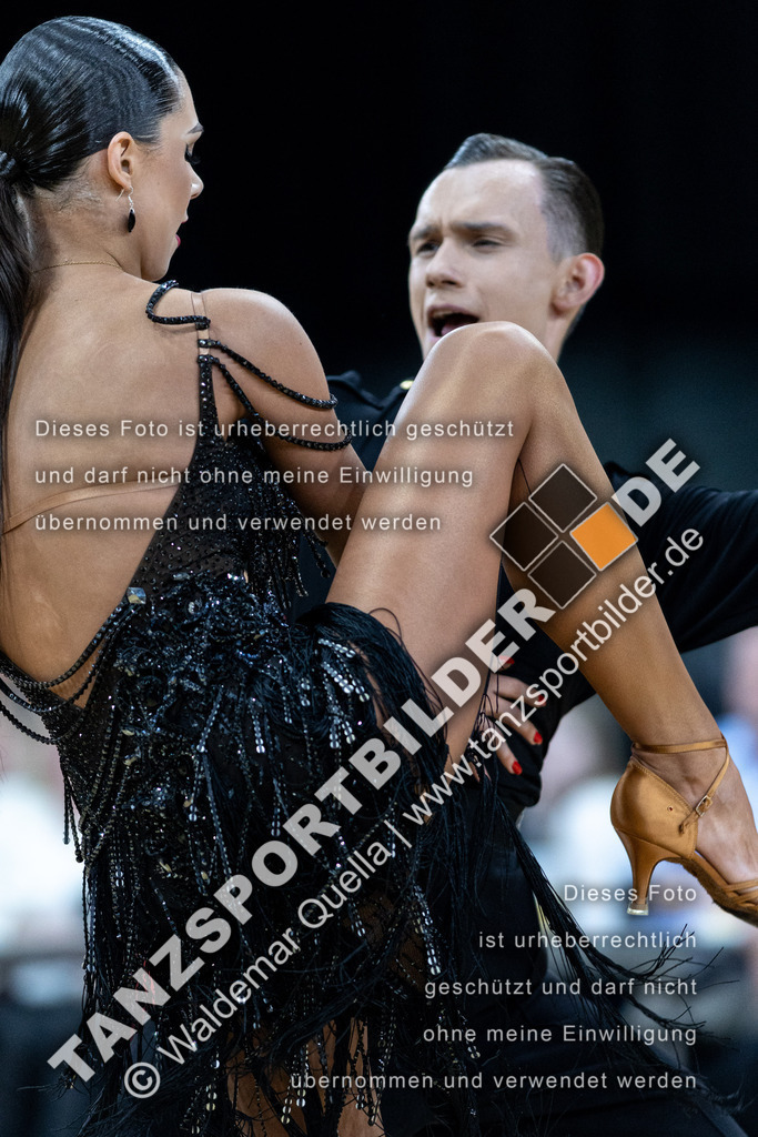 20240309-12841 | Hier finden Sie Tanz Bilder vom Latein und Standard Formationen tanzen. Sportbilder vom Tanzsport. Schöne Fotos und von Weltmeisterschaft, Europameisterschaft, Bundesliga, Regionalliga, Oberliga und Landesliga sowie von GOC Stuttgart, DanceComp, WM Bremen