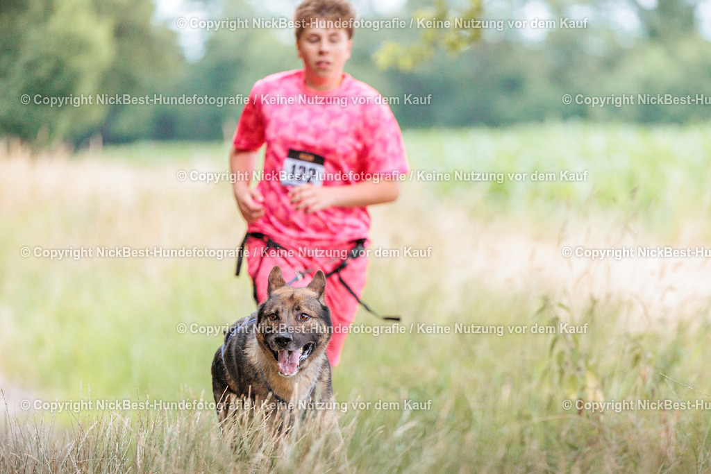 THS-Quakenbrück-2026-Nickbest-Hundefotografie-0190 | Dein Hund! Dein Moment! Deine Erinnerungen! Hundefotografie in Bremen Blumenthal. Ich fange die besonderen Momente deines Vierbeiners ein – ob Indoor mit Blitzanlage oder in der freien Natur. Sicher dir dein Moment und dein Termin für eure Erinnerungen.