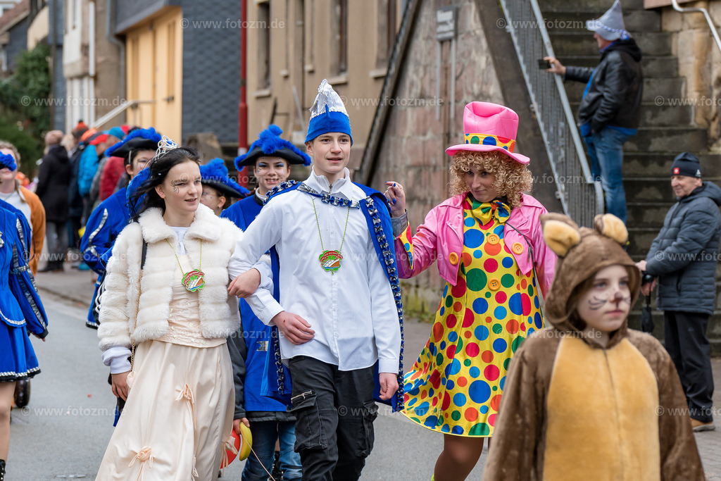 Festumzug_Benshausen_2023-0035 | Entdecken Sie die Schönheit von Veranstaltungen mit unserem Bildershop für professionelle Veranstaltungsfotos. Tauchen Sie ein in eine Welt voller lebendiger Bilder, die die Atmosphäre und die Emotionen von unvergesslichen Momenten einfangen. - Realisiert mit Pictrs.com