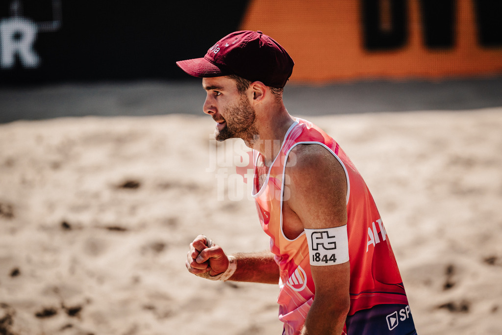 Beachvolleyball | Männer | Allianz German Beach Tour 2025 | Tourstop Berlin | 16.08.2025 | Manuel Harms ballt vor Freude die Faust