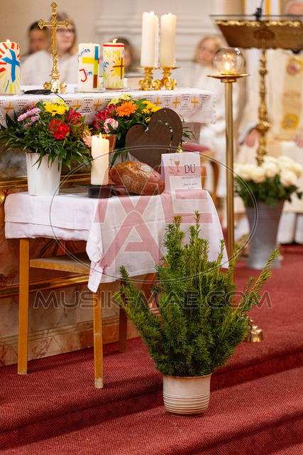 MAE-pic_96 | Der online Fotoshop des Inzeller Fotografen MAE - Marc Anton Eicher. Hier können Sie ihre Fotos und Stockfotos online bestellen als Download oder als Ausdruck, der ihnen bequem nach Hause geschickt wird.
Ihr Marc Anton Eicher - der Inzeller Fotograf - Realisiert mit Pictrs.com