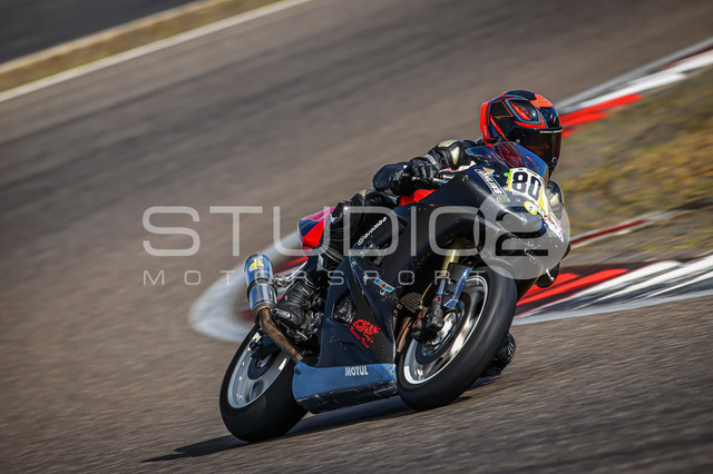 0801-250904NR-018_801 | Deine Full-Service-Agentur für ✔️Videoproduktionen und ✔️Motorsportfotografie Jetzt Angebot anfragen!