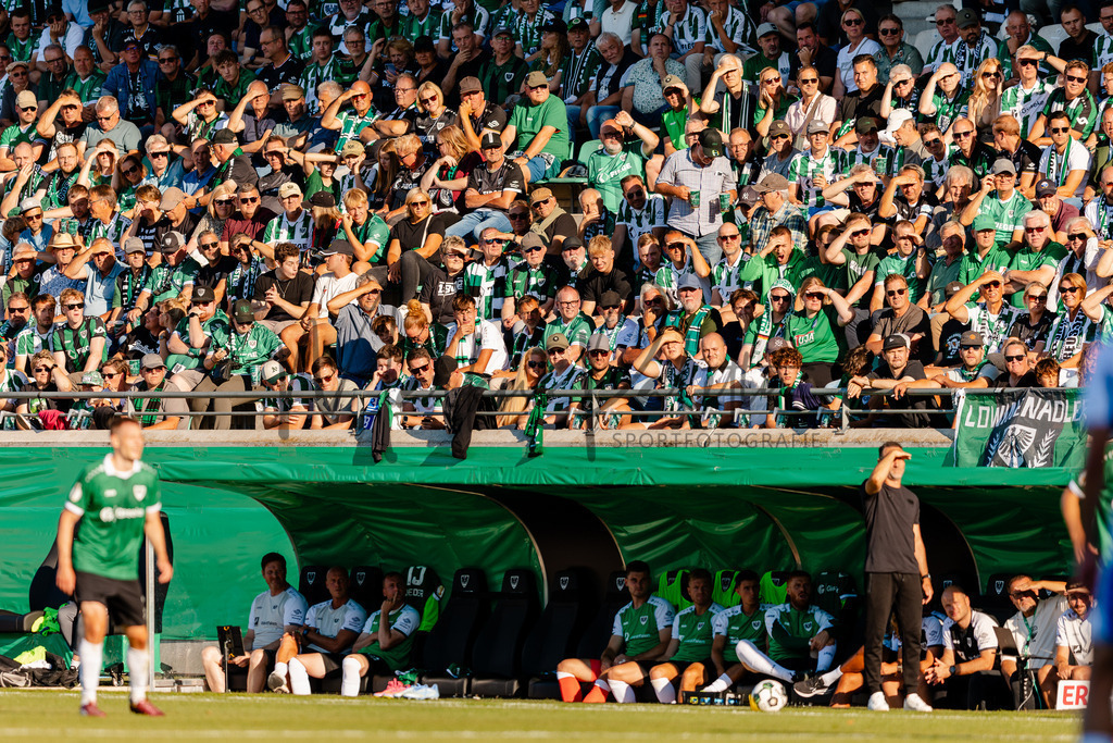DFB-Pokal 2025/2026, 1. Runde: SC Preußen Münster - Hertha BSC Berlin | Münster, 18.08.2025: DFB-Pokal 2025/2026, 1. Runde, SC Preußen Münster gegen Hertha BSC Berlin im LVM-Preußenstadion in Münster.(Foto: sportfotografie.ms | Markus Paletta) - Realisiert mit Pictrs.com