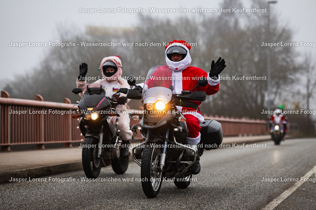 X-Mas Ride I Kiel I 2025 | Jasper Lorenz Fotografie - Realisiert mit Pictrs.com