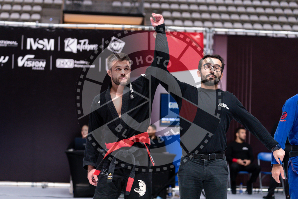 20241013PBB3954 | Athletes compete during the AJP Tour Europe Continental Jiu-Jitsu Amateurs & Masters Championship on October 13, 2024 in Almere near Amsterdam, Netherlands. © Chiara Dazi / photoblackbelt