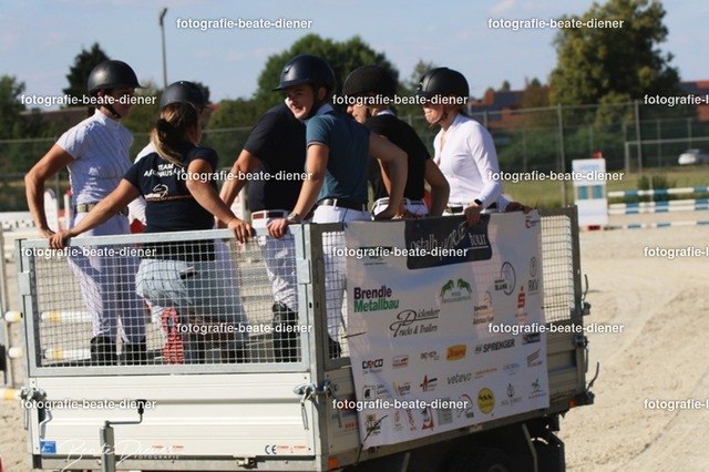 OHT 2022 Röhlingen (55) | Fotografie, Tiere, Hunde, Katzen, Pferde, Sportfotografie, Fotosession, Tierfotografie, Turnierfotografie, Fotografin, Fotograf - Realisiert mit Pictrs.com