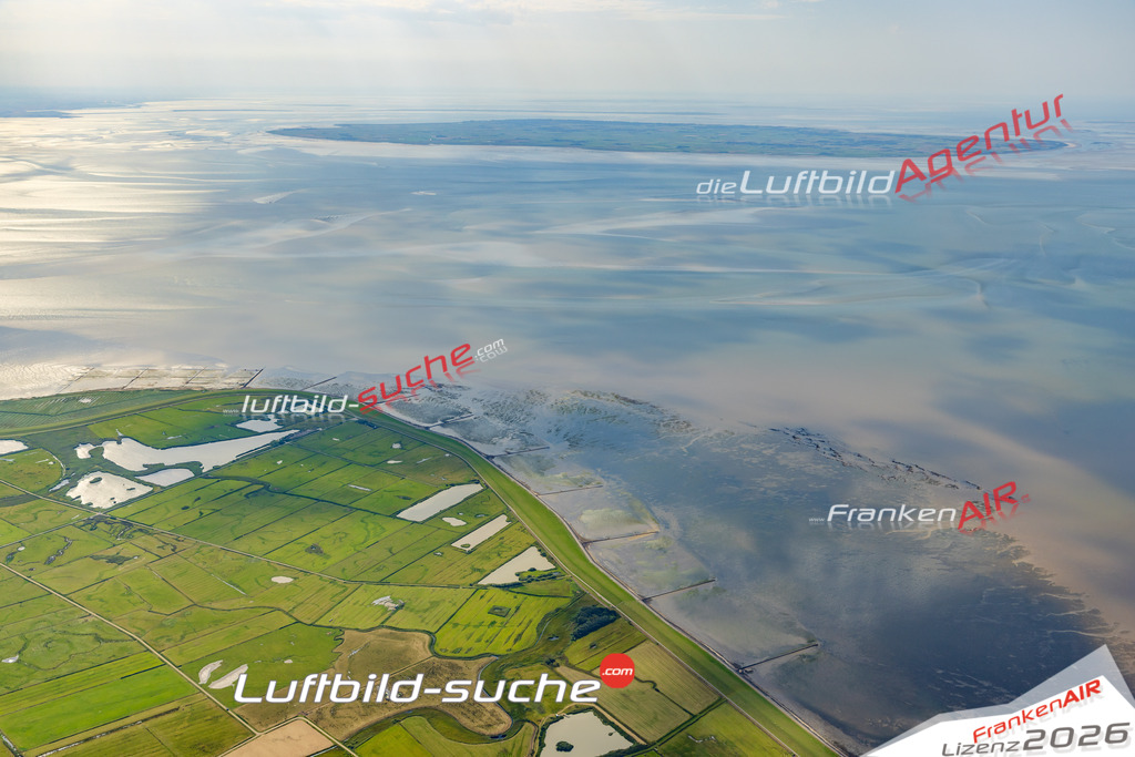 Archsum Sylt Bild- Das Luftbild wurde 2025 vom UL-Flugzeug heraus erstellt ( keine Drohne bzw. Drohnenaufnahme ) - Hochauflösende Luftaufnahme -Nicht vergleichbar mit Google Maps oder Satelittenbilder- Die Geschenkidee !Mit Lizenz und Bildrechte bestellbar - CC