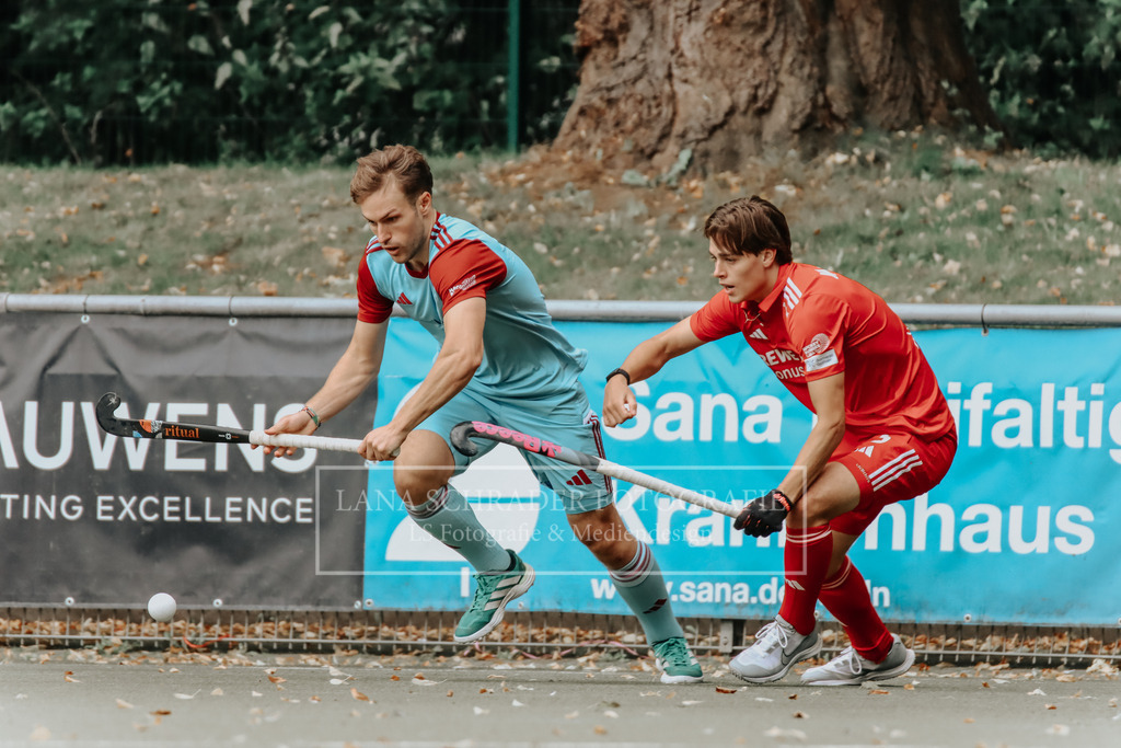 Herren_Bundesliga_02_F_RWK-UHC_21.09.25_Köln (147 von 471) | lanaschraderfotografie - Realisiert mit Pictrs.com