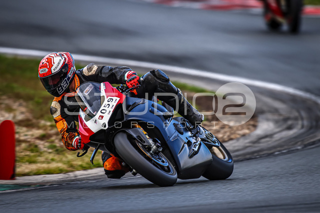 0059-240924_MO-001_59 | Deine Full-Service-Agentur für ✔️Videoproduktionen und ✔️Motorsportfotografie Jetzt Angebot anfragen!