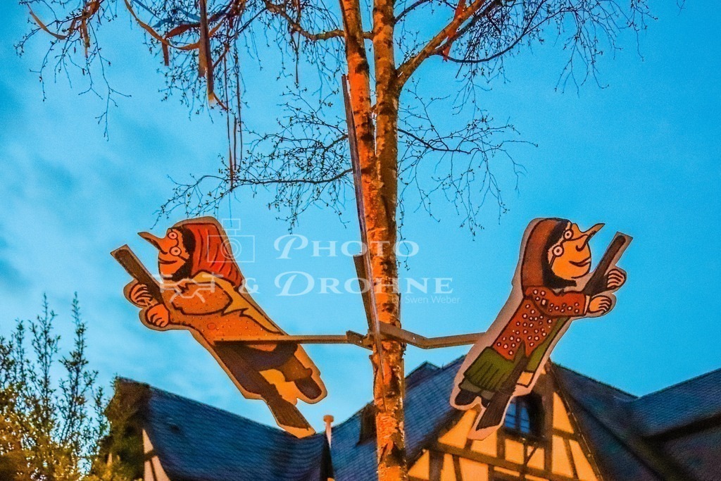 Oberwesel 2023 Hexennacht-2267 | Die Hexennacht in Oberwesel am Rhein findet in der Walpurgisnacht am 30. April statt. - Realisiert mit Pictrs.com