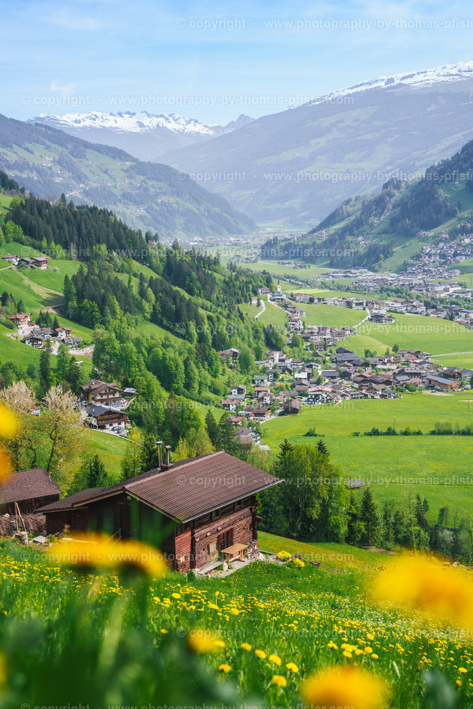 Kleinschwendberg Blick Talauswärts copyright  Thomas Pfister-4 | PHOTOGRAPHY BY THOMAS PFISTER