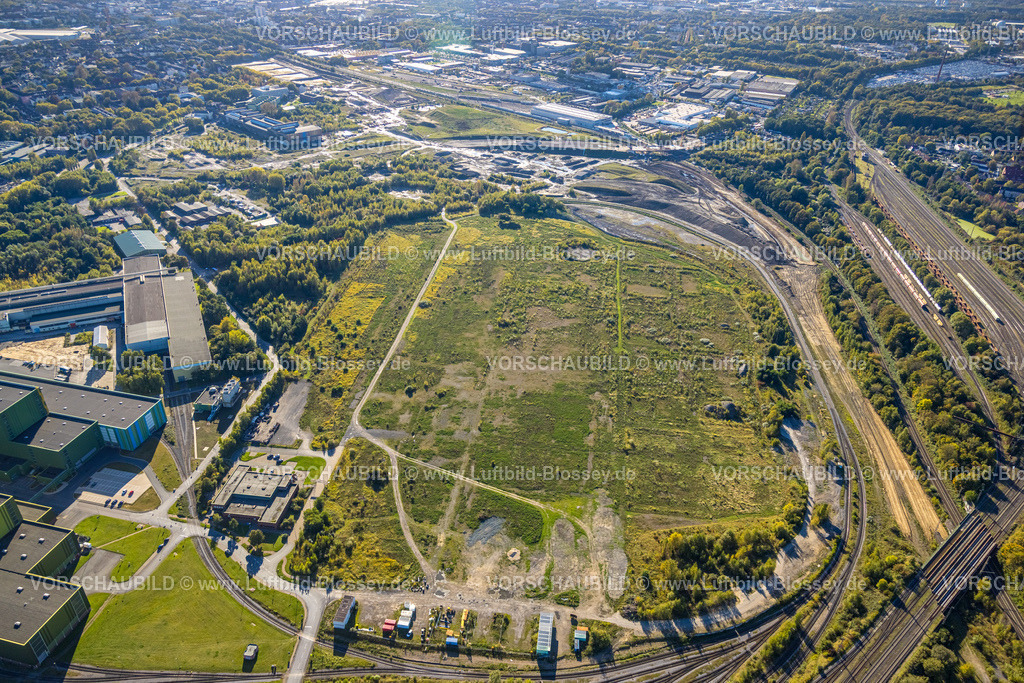 Dortmund241006332 | Luftbild, Brachfläche am nördlichen Rand des Gewerbegebiets Westfalenhütte, Borsigplatz, Dortmund, Ruhrgebiet, Nordrhein-Westfalen, Deutschland